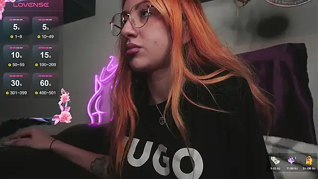 DaddysLittleSlutfox online show from October 6, 2025, 8:31 pm