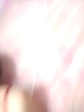 VanGau031694 online show from April 1, 2026, 10:07 pm