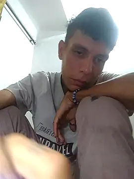 Crxxxsh online show from March 29, 2026, 4:14 am