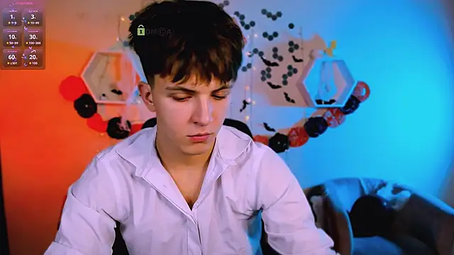 Snapshot of travis_wolf_ chatting on November 2, 2025, 7:52 pm travis wolf online show from November 2, 2025, 7:52 pm