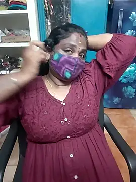 Snapshot of Tamil_Kavitha10 chatting on January 6, 2026, 6:12 pm Tamil Kavitha10 online show from January 6, 2026, 6:12 pm