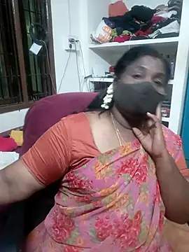 Snapshot of Tamil_Kavitha10 chatting on April 19, 2026, 5:03 pm Tamil Kavitha10 online show from April 19, 2026, 5:03 pm