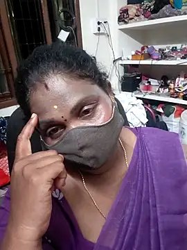 Snapshot of Tamil_Kavitha10 chatting on June 15, 2026, 5:45 pm Tamil Kavitha10 online show from June 15, 2026, 5:45 pm