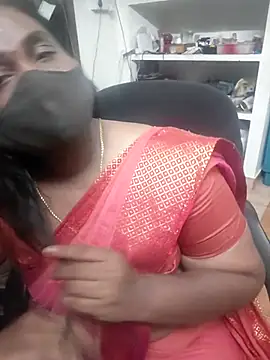 Snapshot of Tamil_Kavitha10 chatting on July 2, 2026, 4:13 pm Tamil Kavitha10 online show from July 2, 2026, 4:13 pm