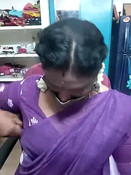 Snapshot of Tamil_Kavitha10 chatting on March 21, 2026, 3:38 pm Tamil Kavitha10 online show from March 21, 2026, 3:38 pm