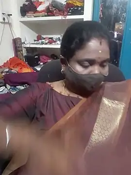 Snapshot of Tamil_Kavitha10 chatting on March 25, 2026, 2:16 pm Tamil Kavitha10 online show from March 25, 2026, 2:16 pm