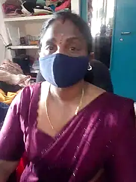 Snapshot of Tamil_Kavitha10 chatting on July 26, 2026, 11:17 am Tamil Kavitha10 online show from July 26, 2026, 11:17 am