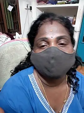 Snapshot of Tamil_Kavitha10 chatting on July 20, 2026, 6:54 pm Tamil Kavitha10 online show from July 20, 2026, 6:54 pm