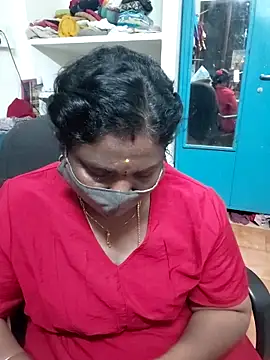 Snapshot of Tamil_Kavitha10 chatting on February 18, 2026, 2:35 pm Tamil Kavitha10 online show from February 18, 2026, 2:35 pm