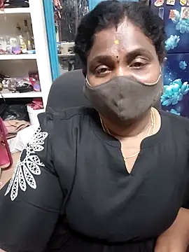 Snapshot of Tamil_Kavitha10 chatting on March 23, 2026, 5:35 pm Tamil Kavitha10 online show from March 23, 2026, 5:35 pm