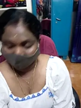 Snapshot of Tamil_Kavitha10 chatting on March 27, 2026, 6:31 pm Tamil Kavitha10 online show from March 27, 2026, 6:31 pm