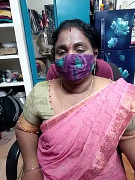 Snapshot of Tamil_Kavitha10 chatting on January 8, 2026, 4:46 pm Tamil Kavitha10 online show from January 8, 2026, 4:46 pm