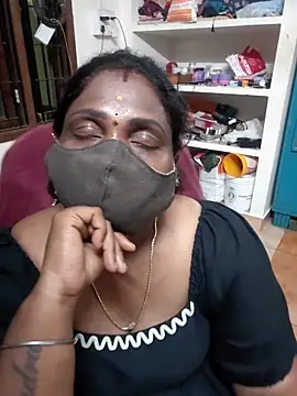 Snapshot of Tamil_Kavitha10 chatting on June 3, 2026, 2:33 pm Tamil Kavitha10 online show from June 3, 2026, 2:33 pm
