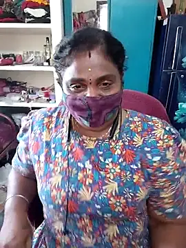 Snapshot of Tamil_Kavitha10 chatting on March 12, 2026, 6:17 am Tamil Kavitha10 online show from March 12, 2026, 6:17 am