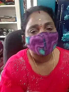 Snapshot of Tamil_Kavitha10 chatting on December 22, 2025, 9:53 am Tamil Kavitha10 online show from December 22, 2025, 9:53 am