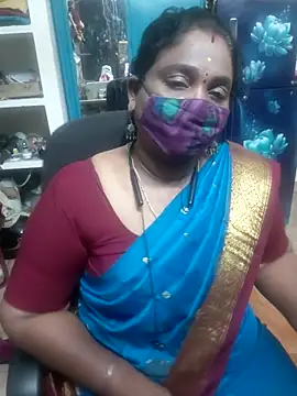 Snapshot of Tamil_Kavitha10 chatting on January 9, 2026, 1:40 pm Tamil Kavitha10 online show from January 9, 2026, 1:40 pm