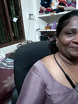 Snapshot of Tamil_Kavitha10 chatting on June 9, 2026, 3:35 pm Tamil Kavitha10 online show from June 9, 2026, 3:35 pm