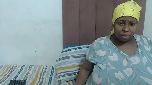 Chubby Queenx255 online show from November 29, 2025, 7:08 am