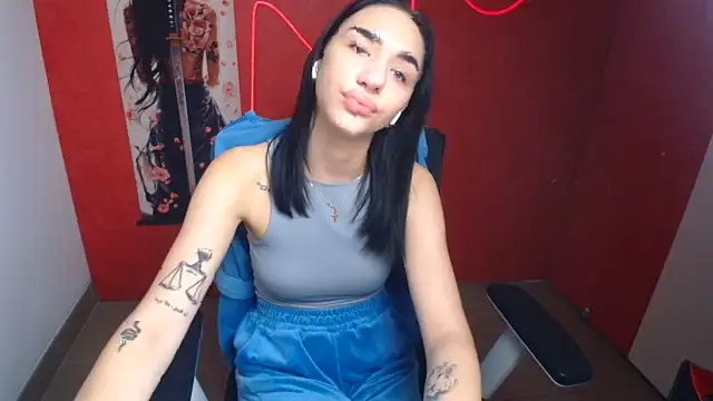 Bella Night4 online show from November 3, 2025, 6:40 am