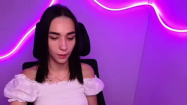 Bella Night4 online show from September 15, 2025, 5:30 am