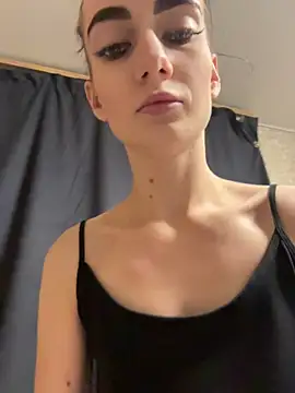 Swing AngelDemon online show from October 14, 2025, 4:29 pm