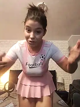 NicoleHayle online show from September 21, 2025, 7:35 am