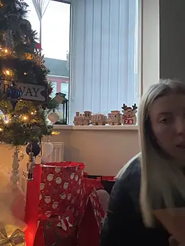 CheekyChelseaX online show from November 30, 2025, 3:35 pm