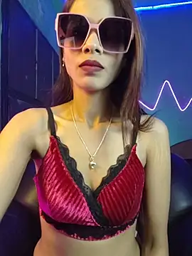 Snapshot of royeoy22 chatting on April 7, 2026, 10:17 am royeoy22 online show from April 7, 2026, 10:17 am