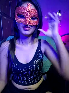 royeoy22 online show from September 13, 2025, 1:00 pm