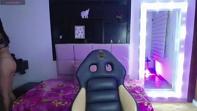  Mia Evans 1 online show from November 15, 2025, 8:02 pm