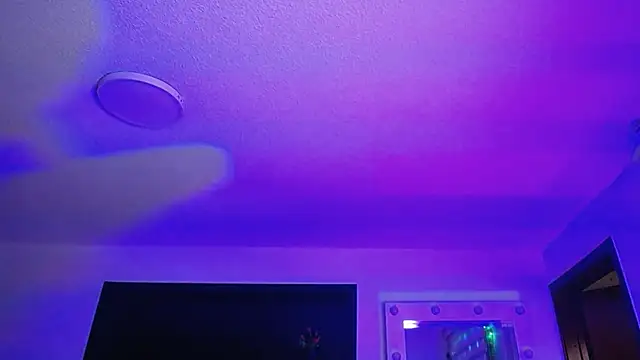  Charlotte Collins  online show from January 12, 2026, 2:13 pm