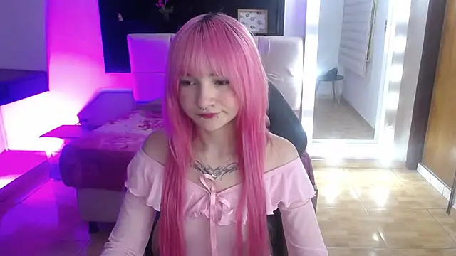Snapshot of _Charlotte_Collins_ chatting on May 2, 2026, 2:55 pm Charlotte Collins online show from May 2, 2026, 2:55 pm