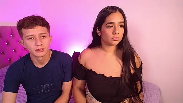 Snapshot of mae_nathan_ chatting on April 23, 2026, 8:10 pm mae nathan online show from April 23, 2026, 8:10 pm