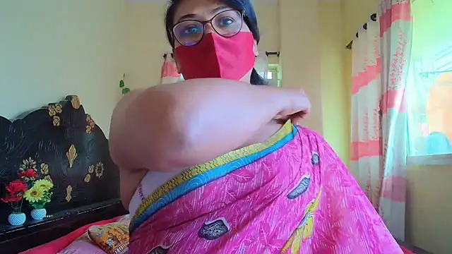 Elena cruz5 online show from March 12, 2026, 5:55 am