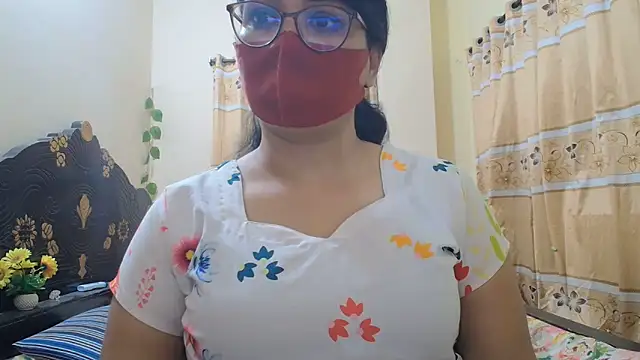 Snapshot of Elena_cruz5 chatting on May 20, 2026, 6:16 pm Elena cruz5 online show from May 20, 2026, 6:16 pm