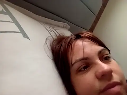 Snapshot of CARITOMIO chatting on October 26, 2025, 1:22 pm CARITOMIO online show from October 26, 2025, 1:22 pm