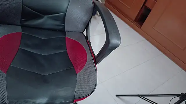 Snapshot of Emma_visconti chatting on September 26, 2025, 12:34 pm Emma visconti online show from September 26, 2025, 12:34 pm