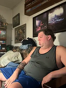 Stephanie1984 online show from December 4, 2025, 1:21 pm