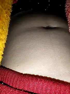 Snapshot of sexy__girls98 chatting on November 15, 2025, 12:47 am sexy girls98 online show from November 15, 2025, 12:47 am