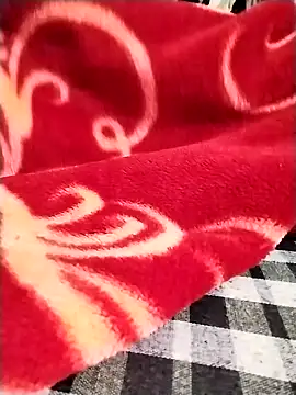 Snapshot of sexy__girls98 chatting on October 31, 2025, 8:11 am sexy girls98 online show from October 31, 2025, 8:11 am