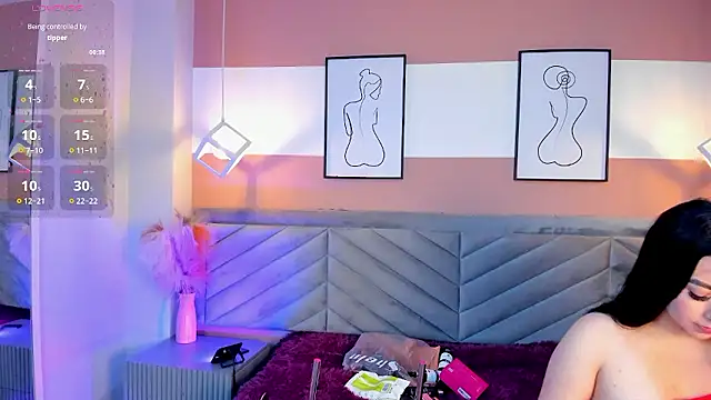 Snapshot of Mia_Valentine_ chatting on January 13, 2026, 8:13 pm Mia Valentine online show from January 13, 2026, 8:13 pm