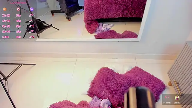 Snapshot of Mia_Valentine_ chatting on February 23, 2026, 9:15 pm Mia Valentine online show from February 23, 2026, 9:15 pm