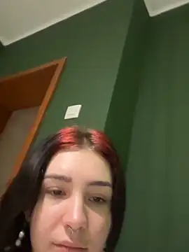 VampyScarlet online show from October 22, 2025, 4:12 am