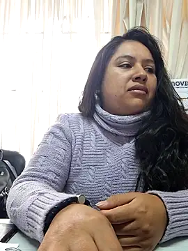 Snapshot of Amapola_blue chatting on November 28, 2025, 2:28 pm Amapola blue online show from November 28, 2025, 2:28 pm