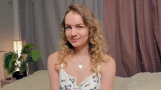 KerenFurguson online show from November 20, 2025, 9:04 pm