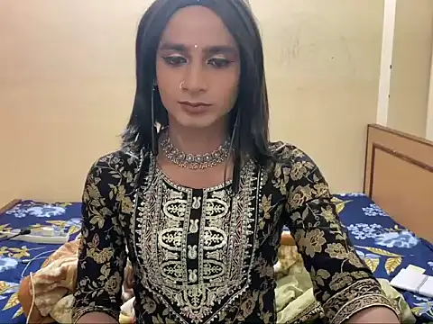 LuvLayla online show from January 12, 2026, 6:36 pm