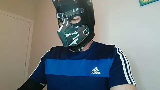 Maskpor2022 online show from March 5, 2026, 10:05 pm