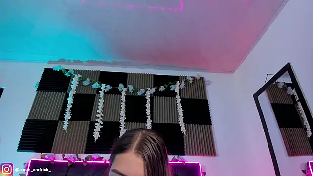 Snapshot of _leda_swan_ chatting on May 29, 2026, 11:16 am leda swan online show from May 29, 2026, 11:16 am