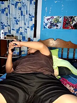 ramito1007 online show from December 1, 2025, 4:24 am