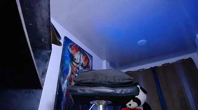 oodirty hellen online show from February 28, 2025, 1:05 am